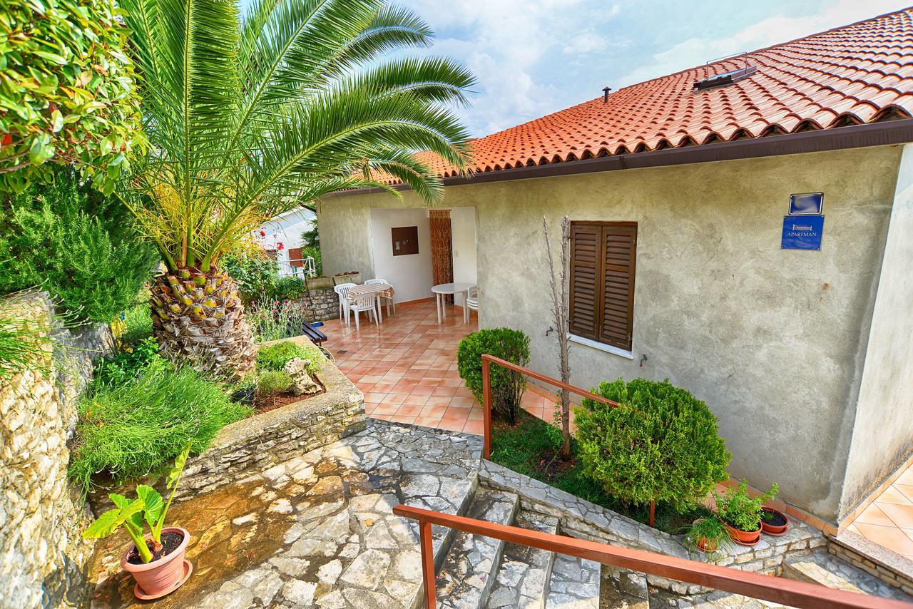 Apartment Bruna 653 Rabac Exterior photo